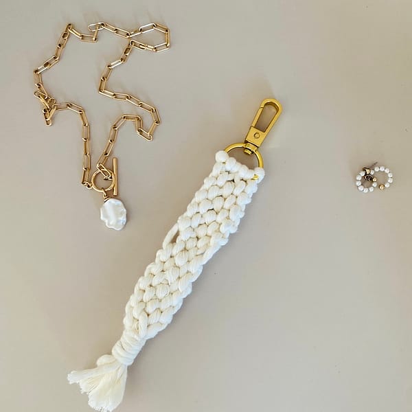Přívěsek Love Macramé - velký